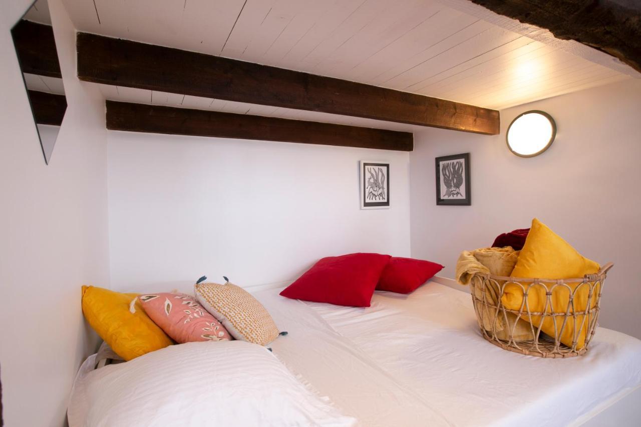 Authentic Apartment In Center Of Parisian Marais Zewnętrze zdjęcie